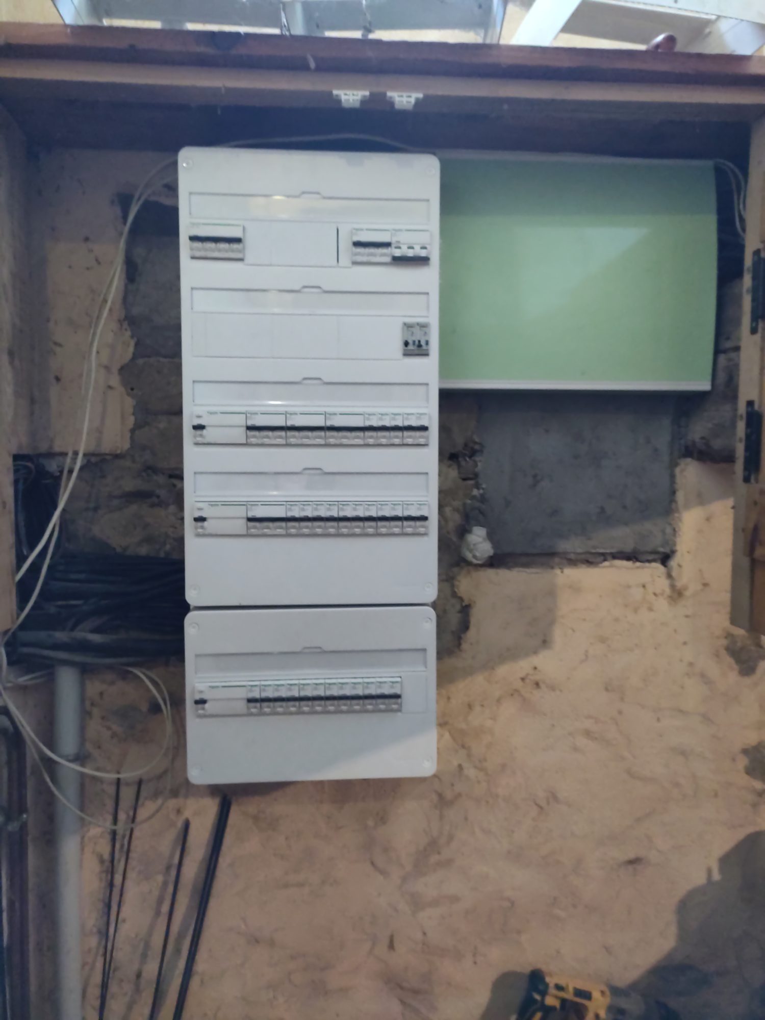 Tableau électrique modulaire câblé